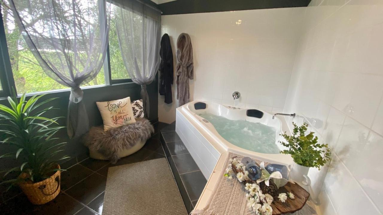 Couples Private Spa Retreat Cowes Exterior foto