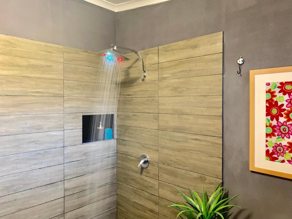 Couples Private Spa Retreat Cowes Exterior foto